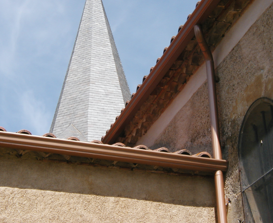 légerete-des-Gouttieres-en-aluminium