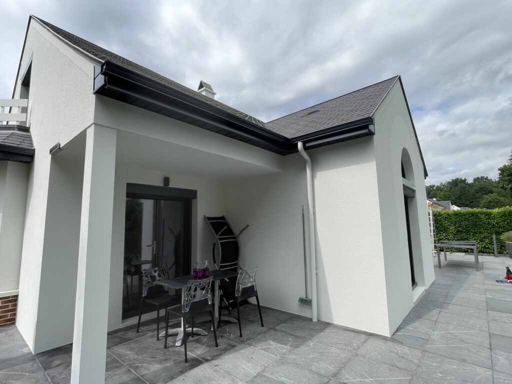 Rénovation Gouttières, Descentes, Sous Face et Bandeaux